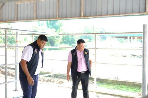 เทศบาลนครแม่สอด ลงพื้นที่ดำเนินการปรับปรุงภูมิทัศน์ โรงฆ่าสัตว์เทศบาลนครแม่สอด