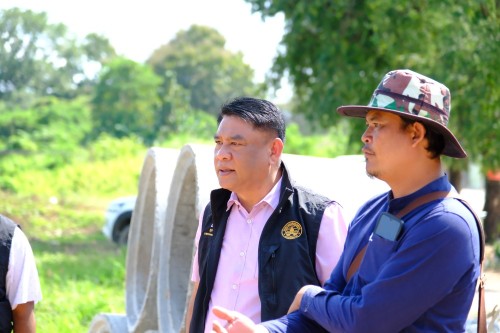 เทศบาลนครแม่สอด ลงพื้นที่ติดตามความคืบหน้า โครงการก่อสร้างกรมโยธาธิการและผังเมือง