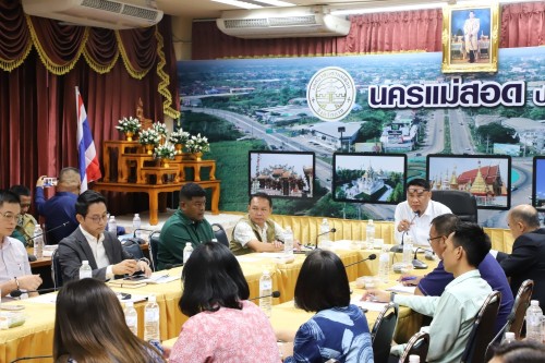 เทศบาลนครแม่สอด จัดประชุมหัวหน้าส่วนราชการ ครั้งที่ 8/2568 ประจำเดือนตุลาคม พ.ศ.2568   