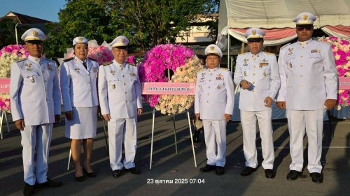 เทศบาลนครแม่สอด ร่วมพิธีวางพวงมาลาถวายราชสักการะพระบาทสมเด็จพระจุลจอมเกล้าเจ้าอยู่หัว รัชกาลที่ 5 เนื่องในวันคล้ายวันสวรรคต “วันปิยมหาราช”	