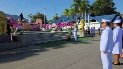 เทศบาลนครแม่สอด ร่วมพิธีวางพวงมาลาถวายราชสักการะพระบาทสมเด็จพระจุลจอมเกล้าเจ้าอยู่หัว รัชกาลที่ 5 เนื่องในวันคล้ายวันสวรรคต “วันปิยมหาราช”	