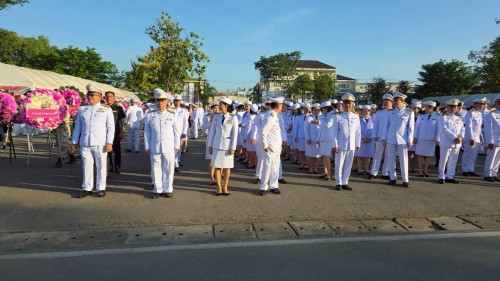 เทศบาลนครแม่สอด ร่วมพิธีวางพวงมาลาถวายราชสักการะพระบาทสมเด็จพระจุลจอมเกล้าเจ้าอยู่หัว รัชกาลที่ 5 เนื่องในวันคล้ายวันสวรรคต “วันปิยมหาราช”	