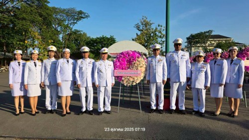 เทศบาลนครแม่สอด ร่วมพิธีวางพวงมาลาถวายราชสักการะพระบาทสมเด็จพระจุลจอมเกล้าเจ้าอยู่หัว รัชกาลที่ 5 เนื่องในวันคล้ายวันสวรรคต “วันปิยมหาราช”	