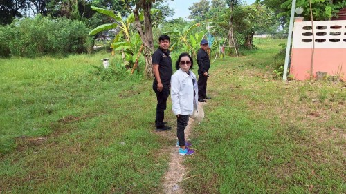 เทศบาลนครแม่สอด ลงพื้นที่ร่วมกับกรมโยธาธิการและผังเมือง เพื่อทำการสำรวจติดตามโครงการก่อสร้างถนนคอนกรีตเสริมเหล็ก