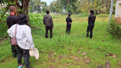 เทศบาลนครแม่สอด ลงพื้นที่ร่วมกับกรมโยธาธิการและผังเมือง เพื่อทำการสำรวจติดตามโครงการก่อสร้างถนนคอนกรีตเสริมเหล็ก