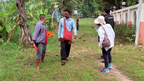 เทศบาลนครแม่สอด ลงพื้นที่ร่วมกับกรมโยธาธิการและผังเมือง เพื่อทำการสำรวจติดตามโครงการก่อสร้างถนนคอนกรีตเสริมเหล็ก