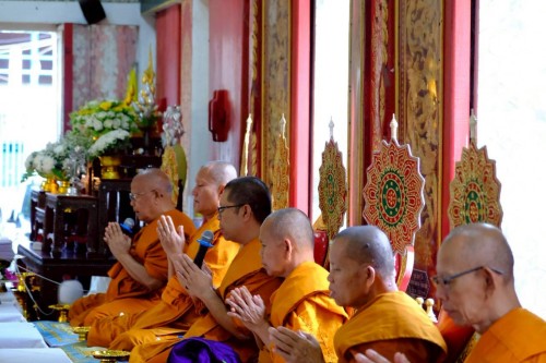 ทน.แม่สอด ร่วมพิธีบำเพ็ญกุศลและแสดงความอาลัยในวาระครบ 7 วัน (สัตตมวาร) แห่งการสวรรคเพื่อถวายเป็นพระราชกุศลแด่สมเด็จพระนางเจ้าสิริกิติ์ พระบรมราชินีนาถพระบรมราชชนนีพันปีหลวง