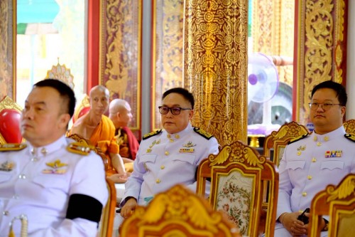 ทน.แม่สอด ร่วมพิธีบำเพ็ญกุศลและแสดงความอาลัยในวาระครบ 7 วัน (สัตตมวาร) แห่งการสวรรคเพื่อถวายเป็นพระราชกุศลแด่สมเด็จพระนางเจ้าสิริกิติ์ พระบรมราชินีนาถพระบรมราชชนนีพันปีหลวง