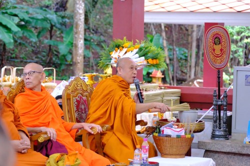 เทศบาลนครแม่สอด ร่วมพิธีบวงสรวงสักการะเจ้าพ่อพะวอ และพิธีสืบชะตาเมืองแม่สอด ประจำปี 2568