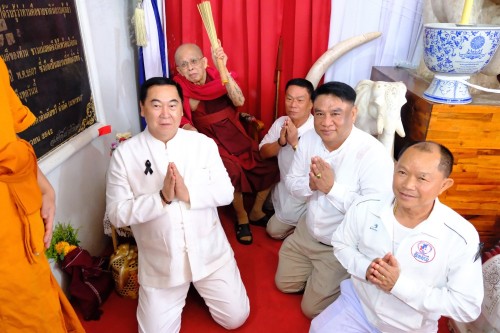 เทศบาลนครแม่สอด ร่วมพิธีบวงสรวงสักการะเจ้าพ่อพะวอ และพิธีสืบชะตาเมืองแม่สอด ประจำปี 2568