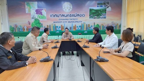 เทศบาลนครแม่สอด ให้การต้อนรับข้าราชการโอน (ย้าย) มาปฏิบัติราชการ ในสังกัดเทศบาลนครแม่สอด 