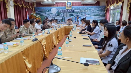 เทศบาลนครแม่สอด จัดการประชุมคณะกรรมการบริหารคลินิกชุมชนอบอุ่นเทศบาลนครแม่สอด