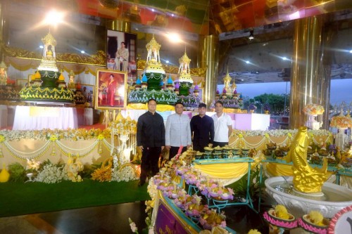 เทศบาลนครแม่สอด ร่วมพิธีขอขมาพระแม่คงคา (ถวายผ้าป่าน้ำ) ในการจัดงานประเพณีลอยกระทงสายไหลประทีป 1,000 ดวง ประจำปี 2568