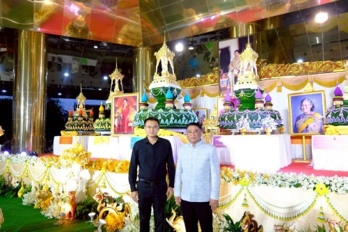 เทศบาลนครแม่สอด ร่วมพิธีขอขมาพระแม่คงคา (ถวายผ้าป่าน้ำ) ในการจัดงานประเพณีลอยกระทงสายไหลประทีป 1,000 ดวง ประจำปี 2568