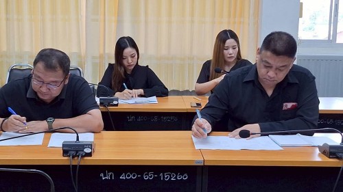 เทศบาลนครแม่สอด จัดประชุมติดตามผลการปฏิบัติงานกองช่างสุขาภิบาล