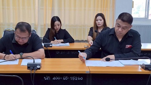 เทศบาลนครแม่สอด จัดประชุมติดตามผลการปฏิบัติงานกองช่างสุขาภิบาล