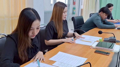 เทศบาลนครแม่สอด จัดประชุมติดตามผลการปฏิบัติงานกองช่างสุขาภิบาล