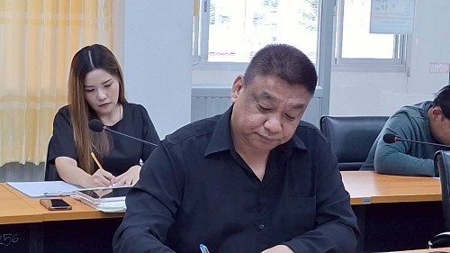 เทศบาลนครแม่สอด จัดประชุมติดตามผลการปฏิบัติงานกองช่างสุขาภิบาล