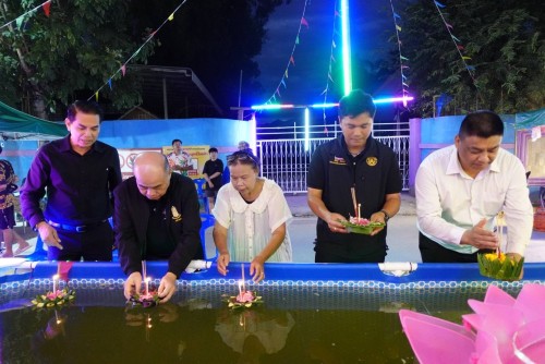 เทศบาลนครแม่สอด เข้าร่วมงานสืบสานประเพณีลอยกระทง ตลาดไนท์บาร์ซ่านครแม่สอด