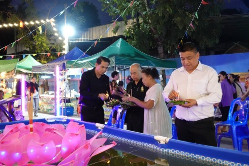 เทศบาลนครแม่สอด เข้าร่วมงานสืบสานประเพณีลอยกระทง ตลาดไนท์บาร์ซ่านครแม่สอด