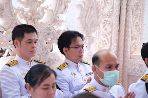 เทศบาลนครแม่สอด เข้าร่วมพิธีบำเพ็ญกุศลปัณรสมวาร การบำเพ็ญพระราชกุศลครบ 15 วัน เพื่อถวายเป็นพระราชกุศล สมเด็จพระนางเจ้าสิริกิติ์ พระบรมราชินีนาถ พระบรมราชชนนีพันปีหลวง