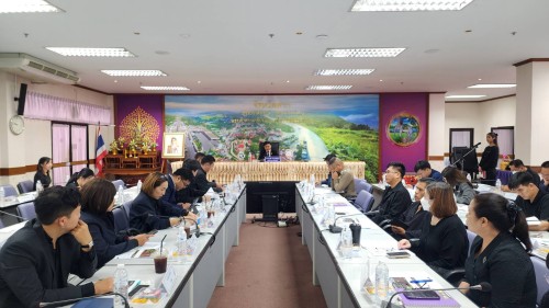 ทน.แม่สอด เข้าร่วมการประชุมรับฟังความคิดเห็นของผู้มีส่วนได้เสีย ครั้งที่ 1 (ความต้องการพัฒนาฯ) ภายใต้โครงการเรื่อง \"การพัฒนาแผนที่นำทางสำหรับการขนส่งที่ชาญฉลาดและเป็นมิตรกับสิ่งแวดล้อม จังหวัดสุโขทัยและจังหวัดตาก