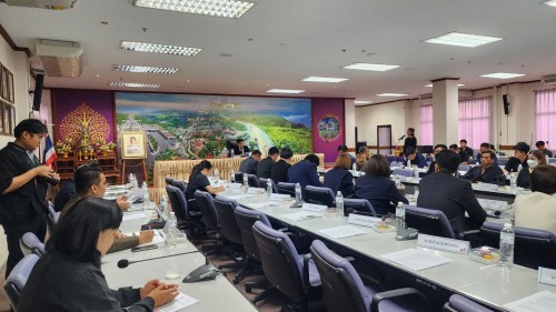 ทน.แม่สอด เข้าร่วมการประชุมรับฟังความคิดเห็นของผู้มีส่วนได้เสีย ครั้งที่ 1 (ความต้องการพัฒนาฯ) ภายใต้โครงการเรื่อง \"การพัฒนาแผนที่นำทางสำหรับการขนส่งที่ชาญฉลาดและเป็นมิตรกับสิ่งแวดล้อม จังหวัดสุโขทัยและจังหวัดตาก