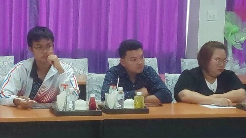 ทน.แม่สอด จัดประชุมเพื่อหารือการดำเนินกิจกรรมการแสดงพิธีเปิดการแข่งขันกองเชียร์และเชียร์ลีดเดอร์ โครงการการแข่งขันกีฬากลุ่มโรงเรียนในสังกัดเทศบาลนครแม่สอด