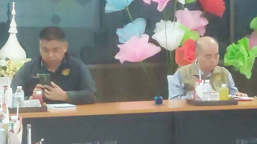 ทน.แม่สอด จัดประชุมเพื่อหารือการดำเนินกิจกรรมการแสดงพิธีเปิดการแข่งขันกองเชียร์และเชียร์ลีดเดอร์ โครงการการแข่งขันกีฬากลุ่มโรงเรียนในสังกัดเทศบาลนครแม่สอด