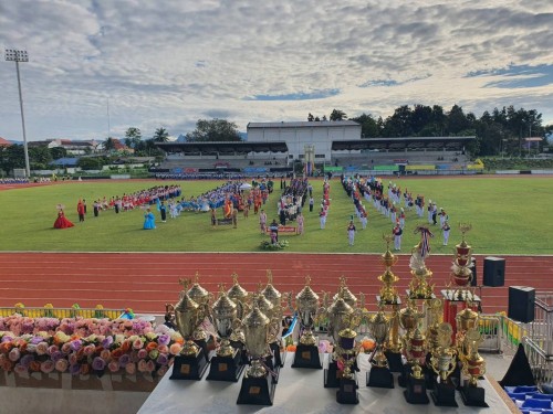 เทศบาลนครแม่สอด เข้าร่วมพิธีเปิดการแข่งขันกีฬาสีภายในของนักเรียนโรงเรียนเทศบาลวัดชุมพลคีรี ประจำปีการศึกษา 2568