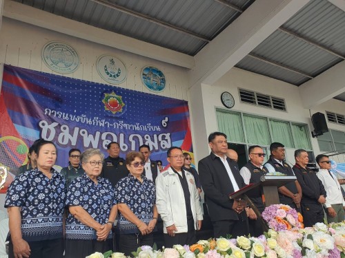 เทศบาลนครแม่สอด เข้าร่วมพิธีเปิดการแข่งขันกีฬาสีภายในของนักเรียนโรงเรียนเทศบาลวัดชุมพลคีรี ประจำปีการศึกษา 2568