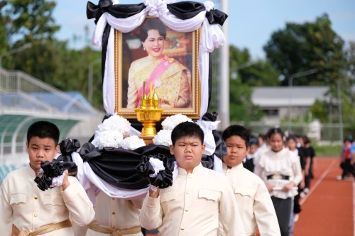 เทศบาลนครแม่สอด เข้าร่วมพิธีเปิดการแข่งขันกีฬาสีภายในของนักเรียนโรงเรียนเทศบาลวัดชุมพลคีรี ประจำปีการศึกษา 2568