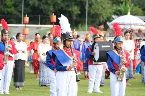 เทศบาลนครแม่สอด เข้าร่วมพิธีเปิดการแข่งขันกีฬาสีภายในของนักเรียนโรงเรียนเทศบาลวัดชุมพลคีรี ประจำปีการศึกษา 2568