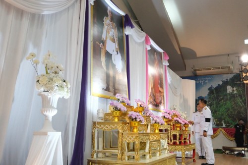 ทน.แม่สอด เข้าร่วมกิจกรรมเฉลิมพระเกียรติพระบาทสมเด็จพระมงกุฎเกล้าเจ้าอยู่หัว เนื่องในโอกาสวันคล้ายวันสวรรคตครบ 100 ปี และเฉลิมพระเกียรติสมเด็จพระเจ้าภคินีเธอ เจ้าฟ้าเพชรรัตนราชสุดา สิริโสภาพัณณวดี เนื่องในโอกาสวันคล้ายวันประสูติครบ 100 ปี