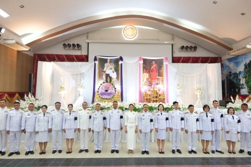 ทน.แม่สอด เข้าร่วมกิจกรรมเฉลิมพระเกียรติพระบาทสมเด็จพระมงกุฎเกล้าเจ้าอยู่หัว เนื่องในโอกาสวันคล้ายวันสวรรคตครบ 100 ปี และเฉลิมพระเกียรติสมเด็จพระเจ้าภคินีเธอ เจ้าฟ้าเพชรรัตนราชสุดา สิริโสภาพัณณวดี เนื่องในโอกาสวันคล้ายวันประสูติครบ 100 ปี