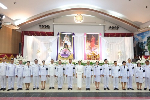 ทน.แม่สอด เข้าร่วมกิจกรรมเฉลิมพระเกียรติพระบาทสมเด็จพระมงกุฎเกล้าเจ้าอยู่หัว เนื่องในโอกาสวันคล้ายวันสวรรคตครบ 100 ปี และเฉลิมพระเกียรติสมเด็จพระเจ้าภคินีเธอ เจ้าฟ้าเพชรรัตนราชสุดา สิริโสภาพัณณวดี เนื่องในโอกาสวันคล้ายวันประสูติครบ 100 ปี