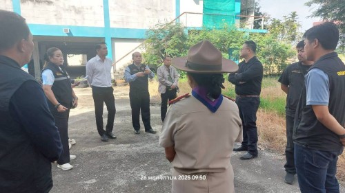 ทน.แม่สอด ลงพื้นที่ตรวจเยี่ยมและสำรวจเพื่อเตรียมซ่อมแซมระบบสาธารณูปโภคในโรงเรียนกีฬาเทศบาลนครแม่สอด