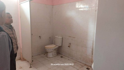 ทน.แม่สอด ลงพื้นที่ตรวจเยี่ยมและสำรวจเพื่อเตรียมซ่อมแซมระบบสาธารณูปโภคในโรงเรียนกีฬาเทศบาลนครแม่สอด