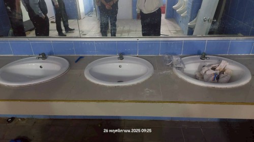 ทน.แม่สอด ลงพื้นที่ตรวจเยี่ยมและสำรวจเพื่อเตรียมซ่อมแซมระบบสาธารณูปโภคในโรงเรียนกีฬาเทศบาลนครแม่สอด