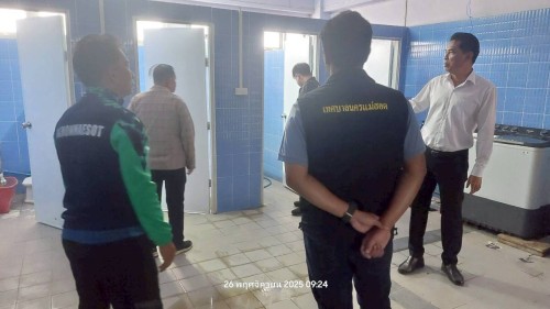 ทน.แม่สอด ลงพื้นที่ตรวจเยี่ยมและสำรวจเพื่อเตรียมซ่อมแซมระบบสาธารณูปโภคในโรงเรียนกีฬาเทศบาลนครแม่สอด