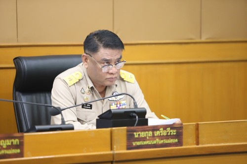 สภาเทศบาลนครแม่สอด จัดประชุมสภาเทศบาลนครแม่สอด สมัยประชุมวิสามัญ สมัยที่ 4 ประจำปี 2568