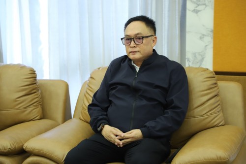 เทศบาลนครแม่สอด ร่วมกิจกรรมมอบเสื้อกันหนาว ส่งต่อความอบอุ่น สู่หัวใจชาวเทศบาลนครแม่สอด