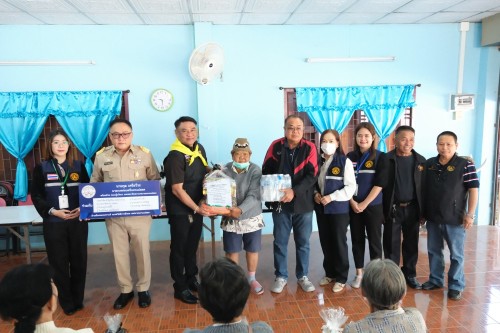 ทน.แม่สอด ลงพื้นที่มอบถุงยังชีพ จำนวน 10 ชุมชน 