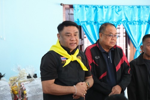 ทน.แม่สอด ลงพื้นที่มอบถุงยังชีพ จำนวน 10 ชุมชน 