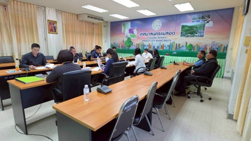 ทน.แม่สอด จัดประชุมคณะกรรมการพิจารณากำหนดอัตราค่าเช่าอสังหาริมทรัยพ์ ครั้งที่ 2/2569
