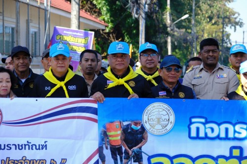 ทน.แม่สอด ลงพื้นที่บูรณาการร่วมกับเรือนจำอำเภอแม่สอดดำเนินการขุดลอกท่อระบายน้ำบริเวณหน้าวัดดอนไชยถึงบริเวณวงเวียนหอนาฬิกา