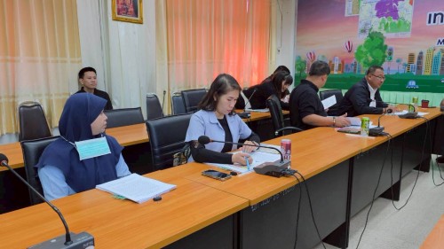 ทน.แม่สอด จัดประชุมคณะอนุกรรมการสนับสนุนการจัดบริการดูแลระยะยาวสำหรับผู้สูงอายุและผู้พิการที่มีภาวะพึ่งพิงเทศบาลนครแม่สอด