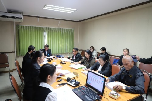 ทน.แม่สอด จัดประชุมคณะกรรมการติดตามและประเมินผลแผนพัฒนาเทศบาลนครแม่สอด 