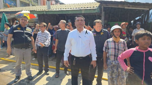 ทน.แม่สอด ลงพื้นที่ระงับเหตุอัคคีภัย ชุมชนอิสลามในเขตพื้นที่เทศบาลนครแม่สอด 