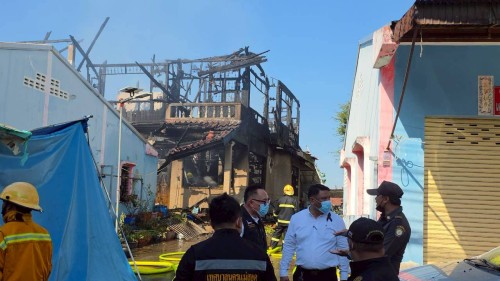 ทน.แม่สอด ลงพื้นที่ระงับเหตุอัคคีภัย ชุมชนอิสลามในเขตพื้นที่เทศบาลนครแม่สอด 